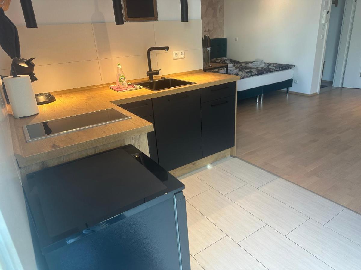 Greenleaf Lappersdorf - Terrasse - A93 Anbindung - Netflix - Stadtnah Dış mekan fotoğraf